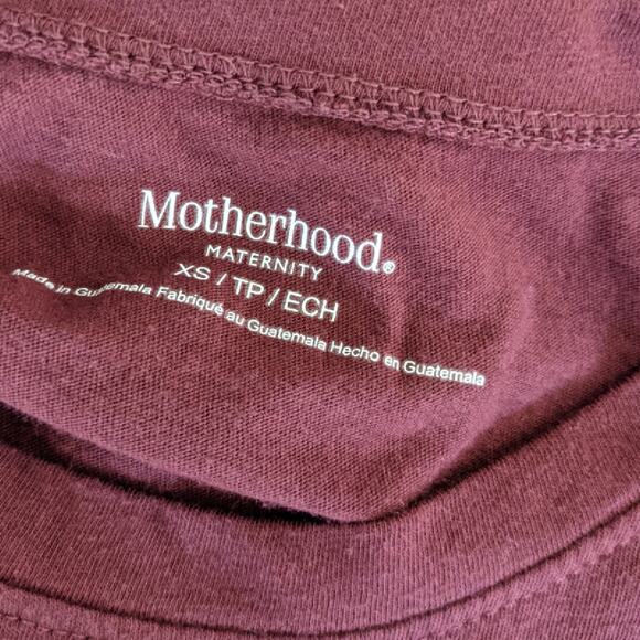 Motherhood Maternity Eating Christmas Cookies for 2 Graphic long sleeve tee XS - Picture 5 of 5